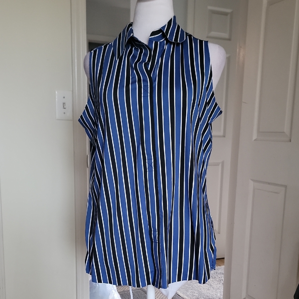 Belyn Key Striped Blue and White Sleeveless Top